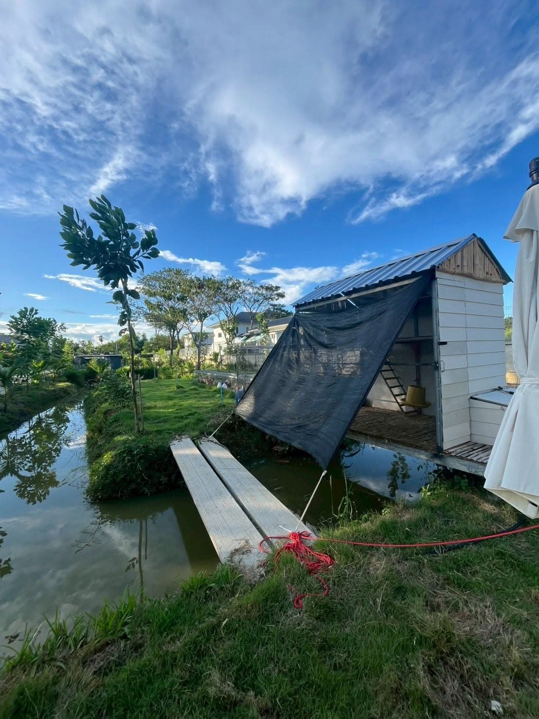 มุมกว้างของโรงเรือนฟาร์ม